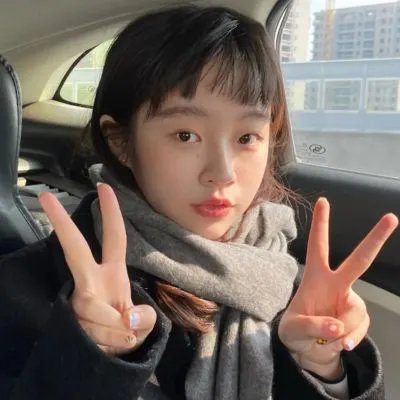 我才不要和人类恋爱呢